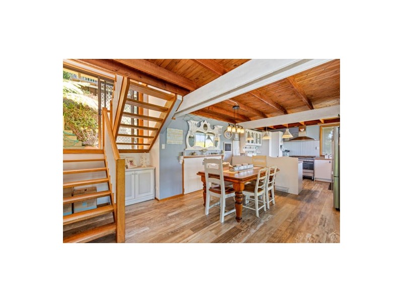 29 Bimbadeen Avenue,, Banora Point NSW 2486