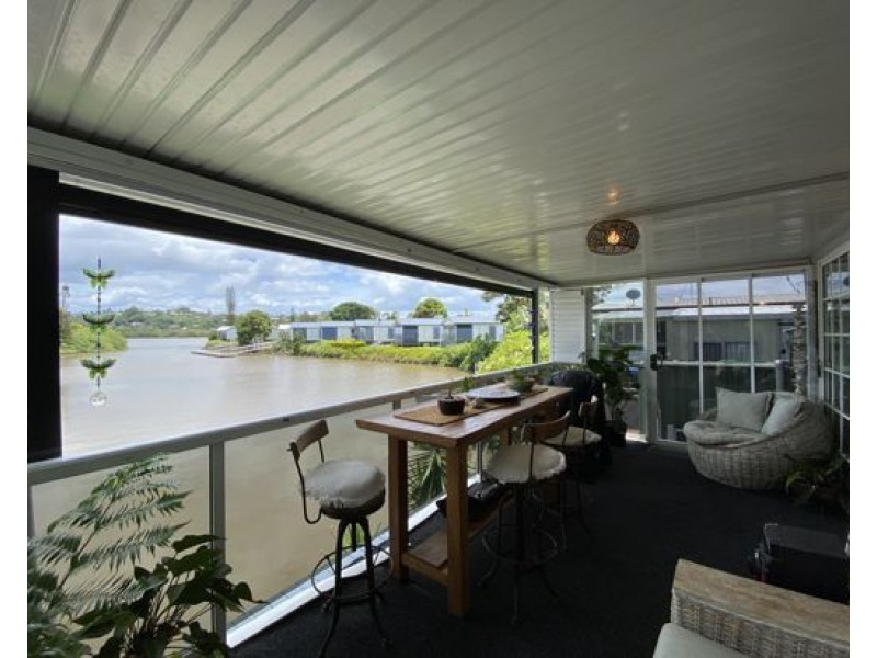 200/37 Chinderah Bay Drive, Chinderah NSW 2487