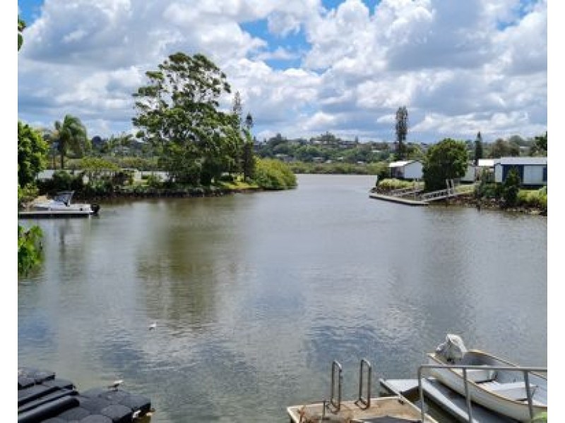 201/37 Chinderah Bay Drive, Chinderah NSW 2487