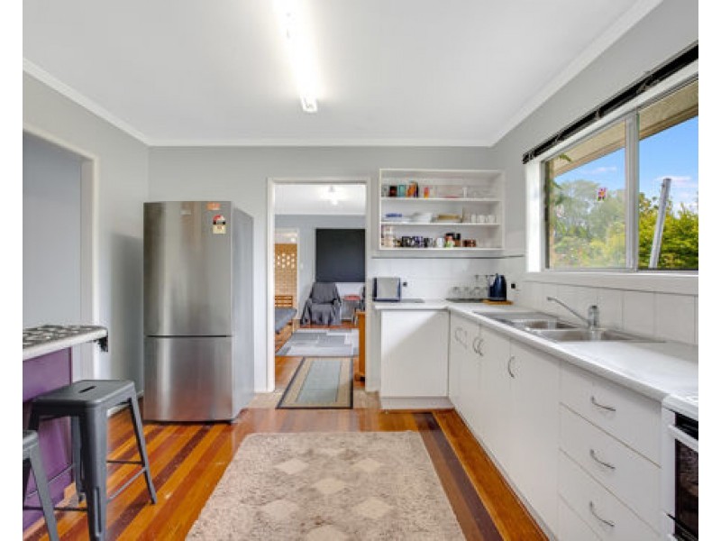 21 Sunshine Avenue, Tweed Heads South NSW 2486