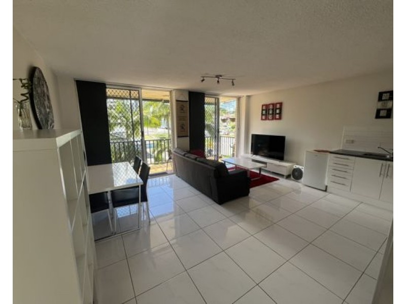 5/30 Lanham St, Coolangatta QLD 4225