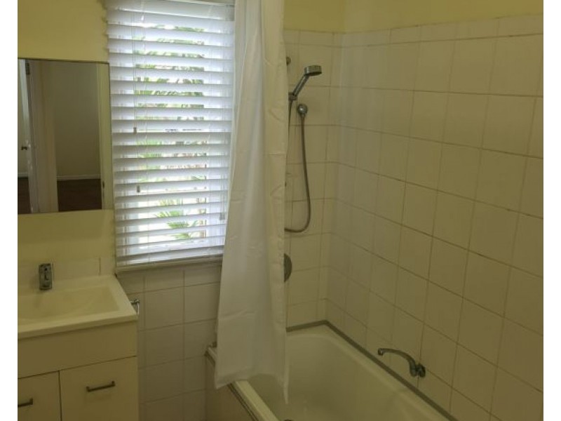 129 Kennedy Drive, Tweed Heads West NSW 2485