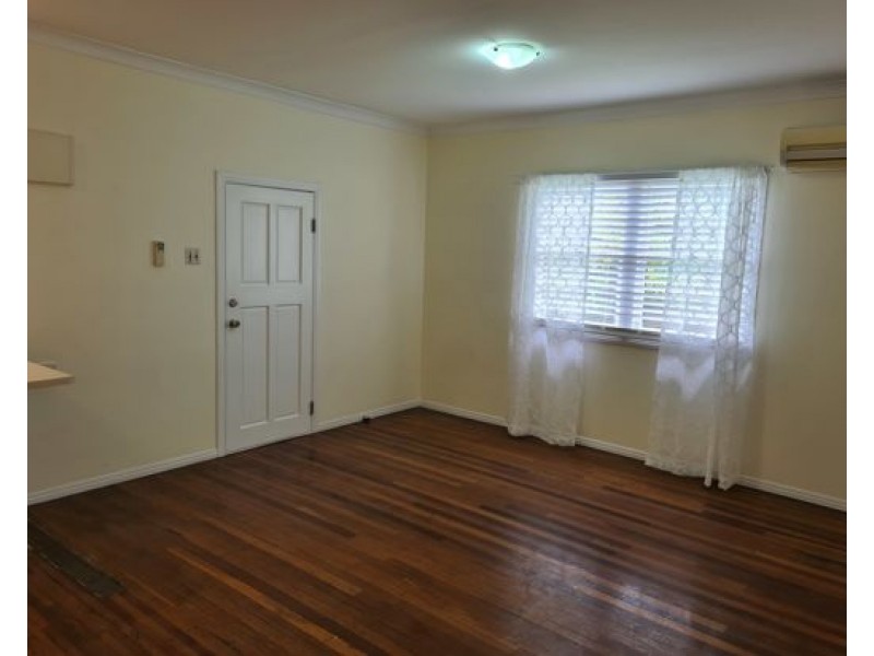 129 Kennedy Drive, Tweed Heads West NSW 2485