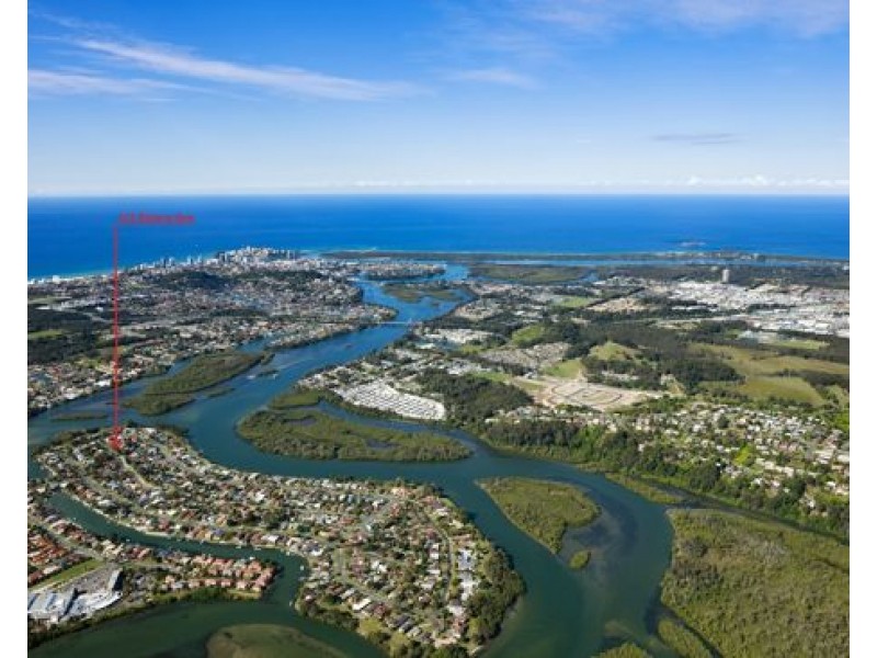 2/2 Riviera Ave, Tweed Heads West NSW 2485