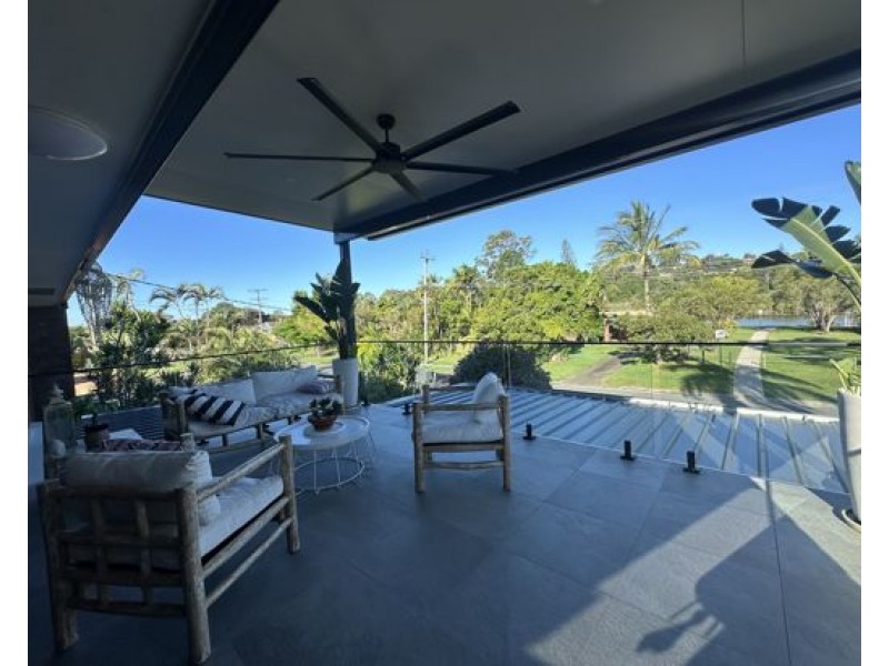 104 Sunset Boulevard, Tweed Heads West NSW 2485