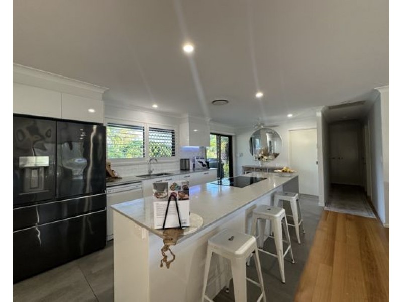 104 Sunset Boulevard, Tweed Heads West NSW 2485