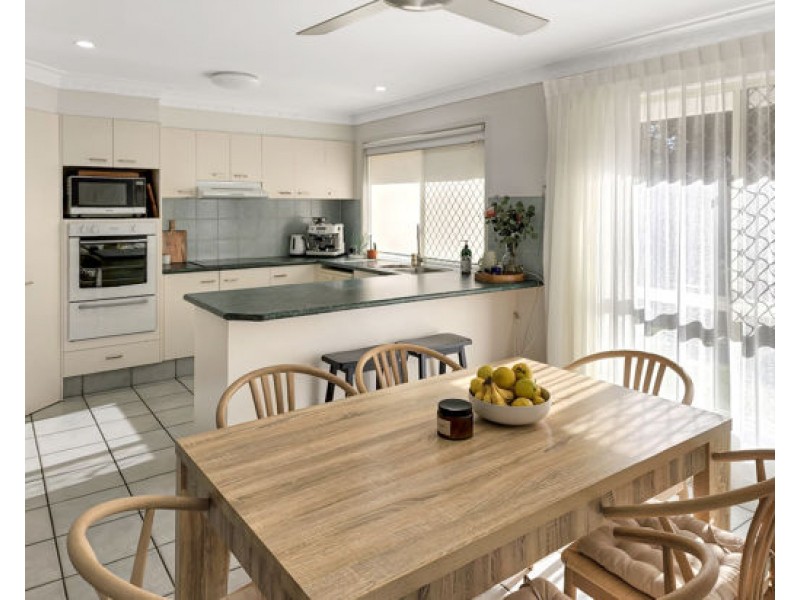 1/ 204 Darlington Dr, Banora Point NSW 2486