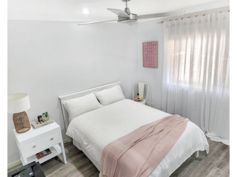 1/ 204 Darlington Dr, Banora Point NSW 2486