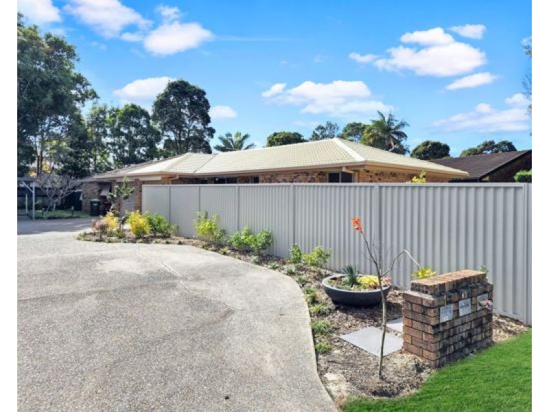 1 61 Covent Gardens Way, Banora Point NSW 2486