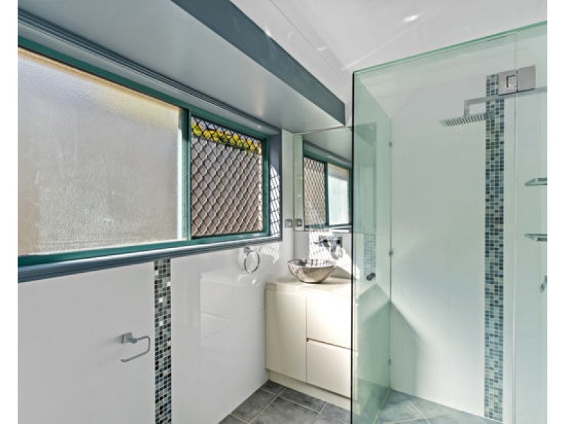 24 Ridgepointe Drive, Cornubia QLD 4130