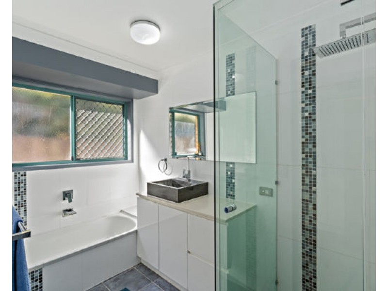 24 Ridgepointe Drive, Cornubia QLD 4130