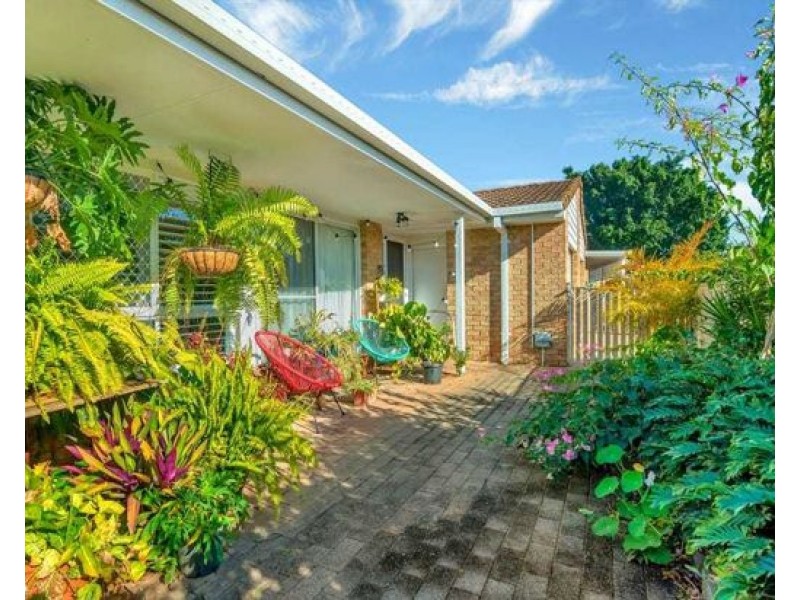 32/154 Currumbin Creek Road, Currumbin Waters QLD 4223
