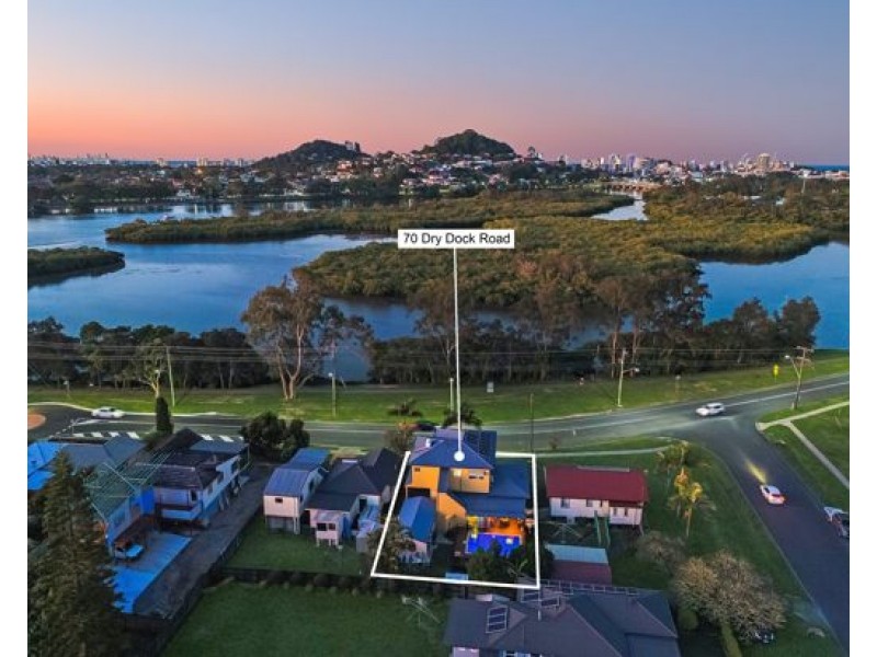 70 Dry Dock Road, Tweed Heads South NSW 2486