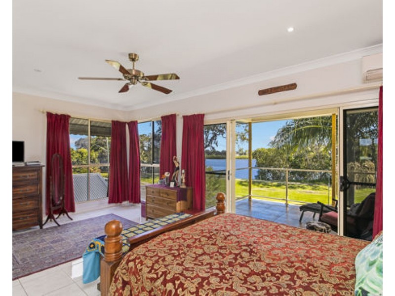 70 Dry Dock Road, Tweed Heads South NSW 2486
