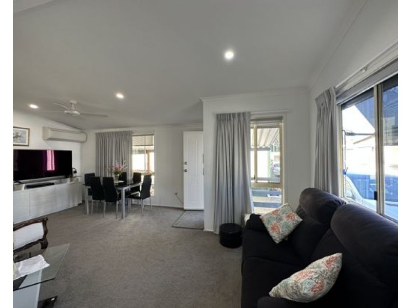 25/112 Dry Dock Road, Tweed Heads South NSW 2486