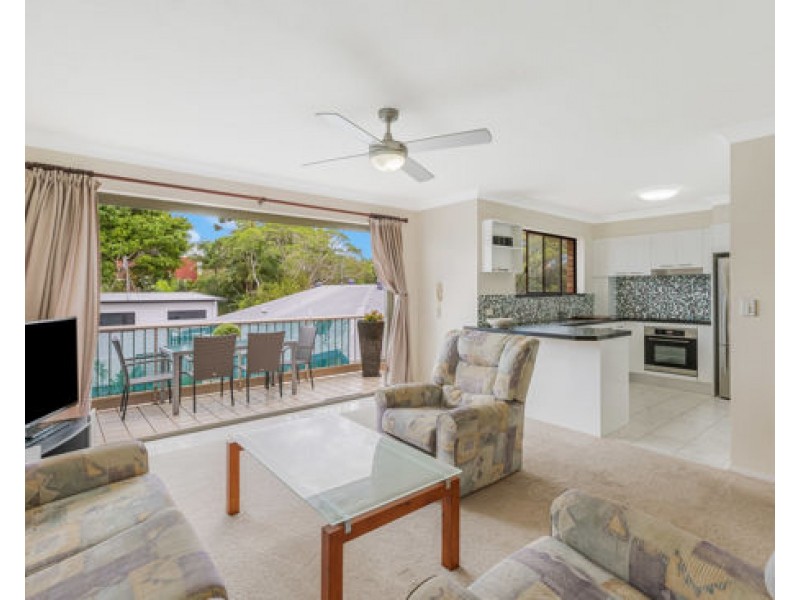 8/66 Dutton Street, Coolangatta QLD 4225