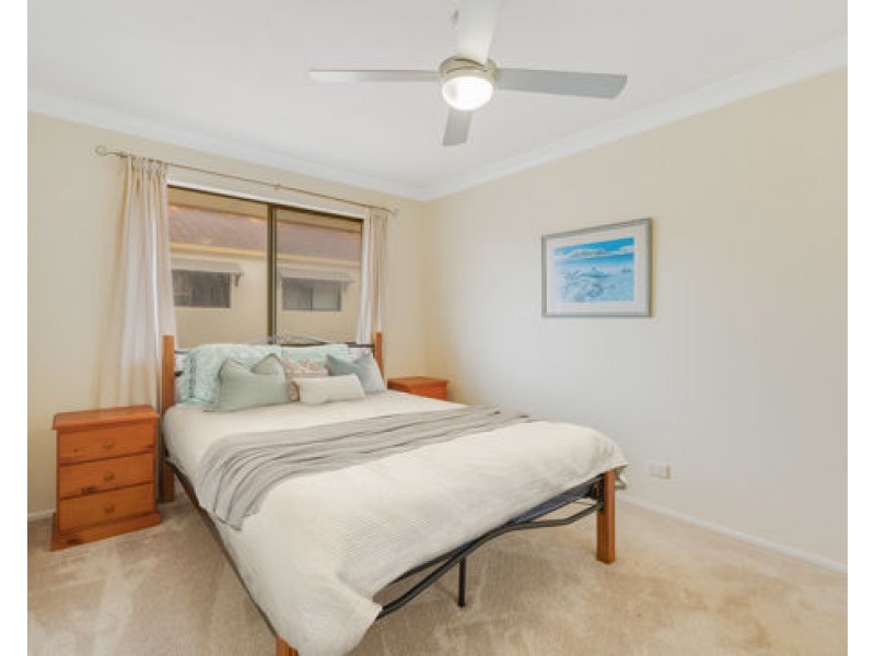 8/66 Dutton Street, Coolangatta QLD 4225