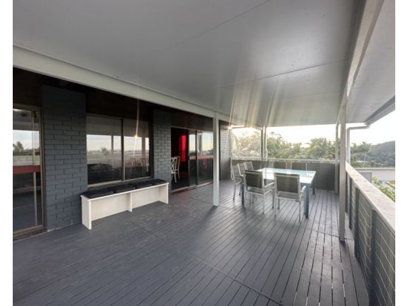 25 Lalina Ave, Tweed Heads West NSW 2485