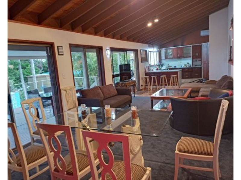 25 Lalina Ave, Tweed Heads West NSW 2485