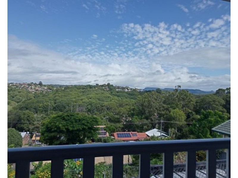 25 Lalina Ave, Tweed Heads West NSW 2485