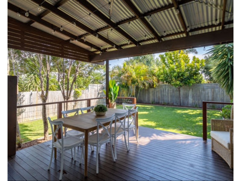 23 Station Street, Currumbin Waters QLD 4223