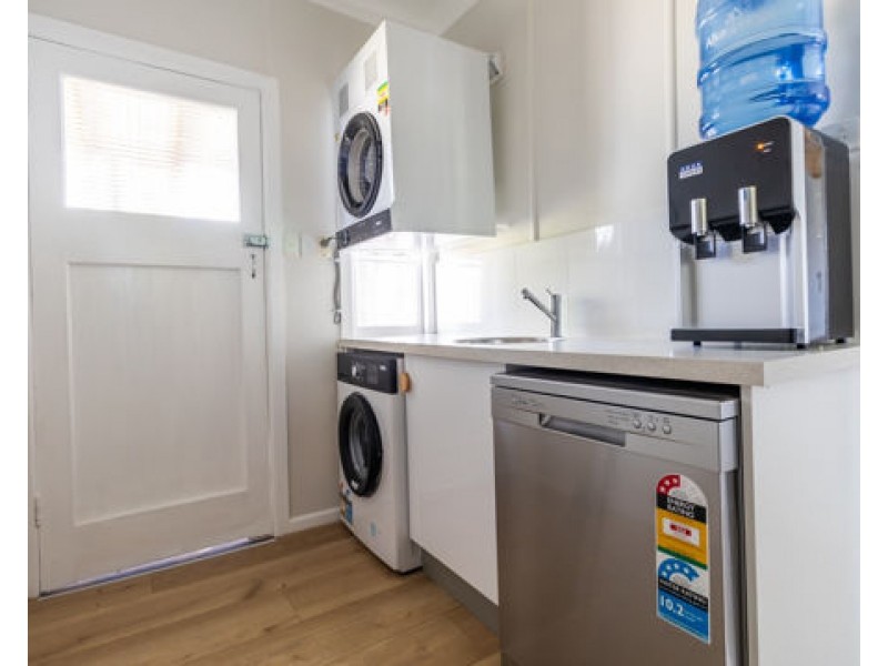 23 Station Street, Currumbin Waters QLD 4223