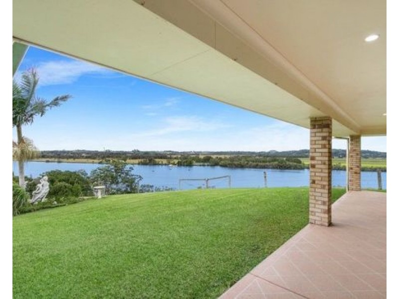 70 River Road, Banora Point NSW 2486