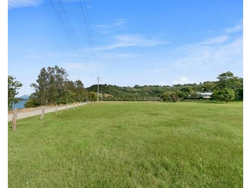 70 River Road, Banora Point NSW 2486
