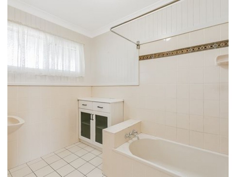 36 Sunset Boulevard, Tweed Heads West NSW 2485