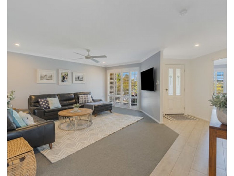 80 Glen Ayr Drive, Banora Point NSW 2486