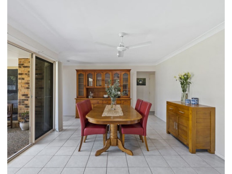 8 Brooke Close, The Gap QLD 4061