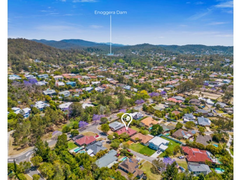 8 Brooke Close, The Gap QLD 4061