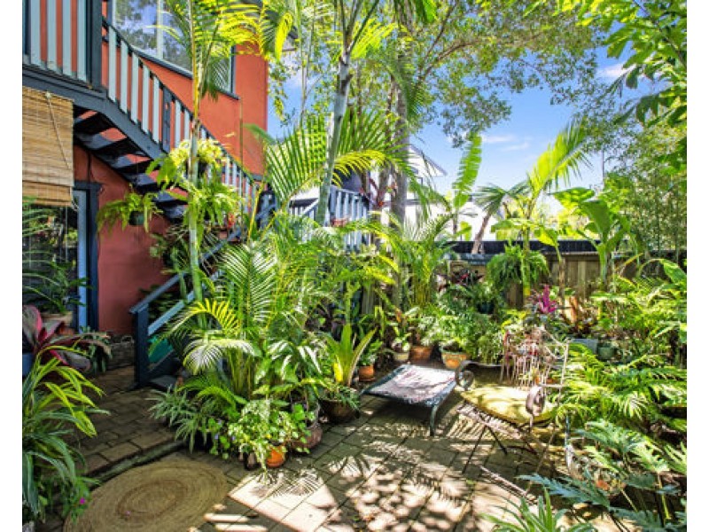 60 DUTTON STREET, Coolangatta QLD 4225