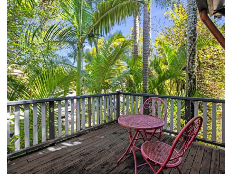 60 DUTTON STREET, Coolangatta QLD 4225