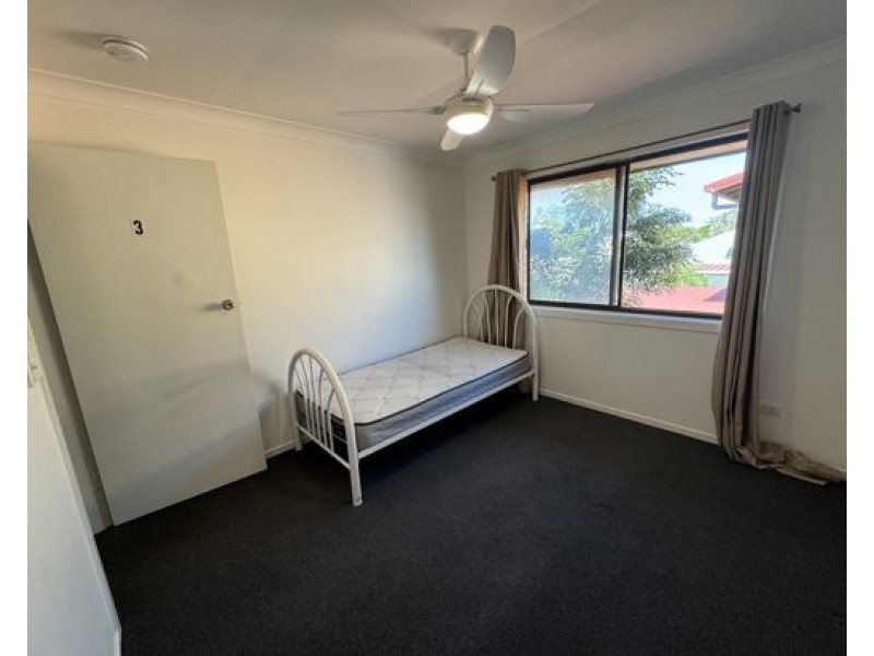 2/333 Adina Avenue, Bilinga QLD 4225
