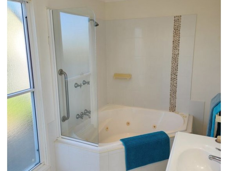 2MV/37 Chinderah Bay Dr, Chinderah NSW 2487
