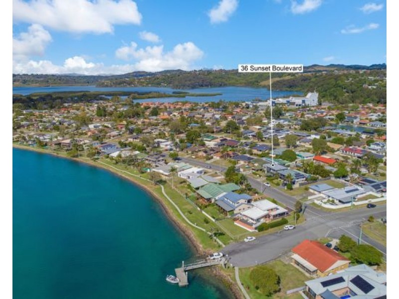 36A Sunset Boulevard, Tweed Heads West NSW 2485