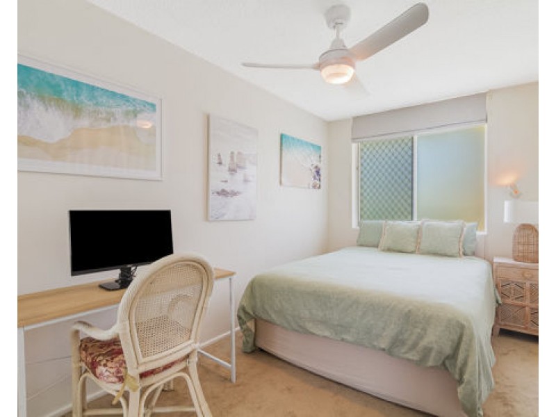 8/30 Lanham Street, Coolangatta QLD 4225