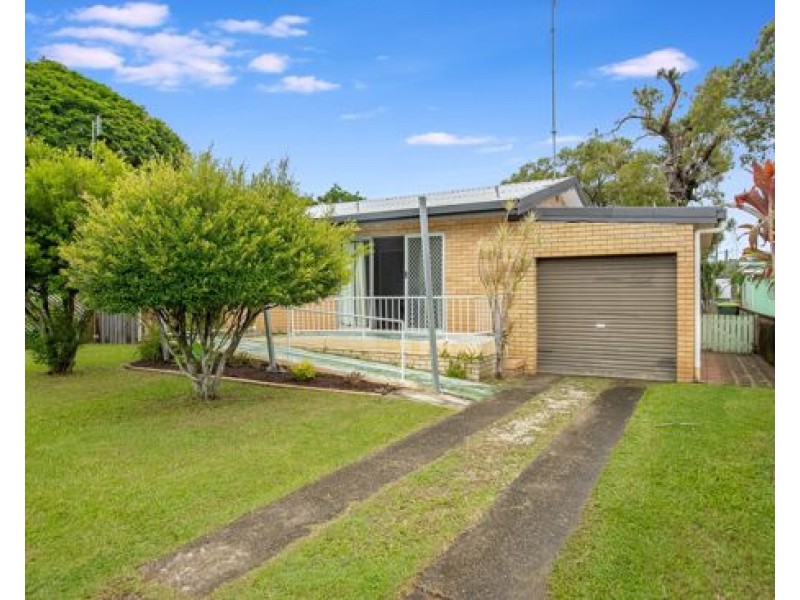 21 Sunshine Avenue, Tweed Heads South NSW 2486