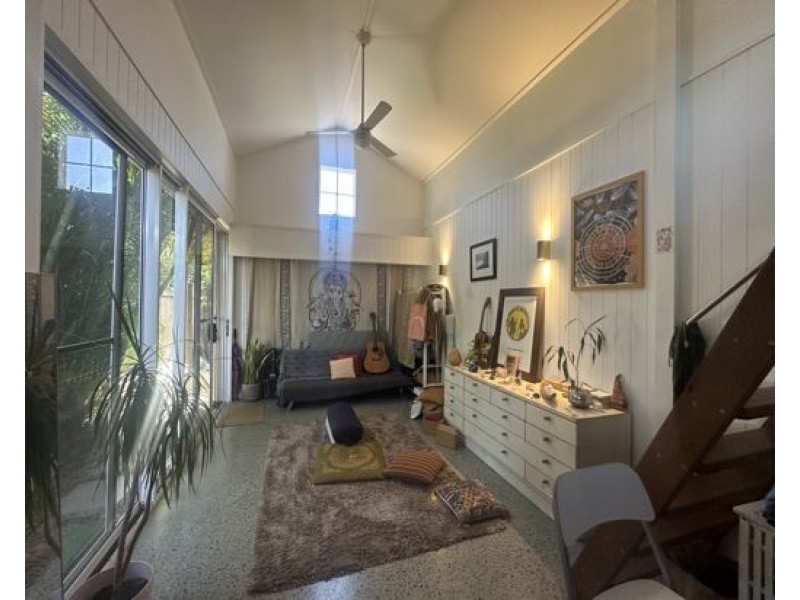 23a Station Street, Currumbin Waters QLD 4223