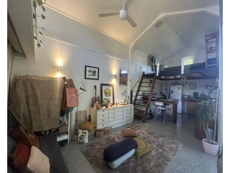23a Station Street, Currumbin Waters QLD 4223