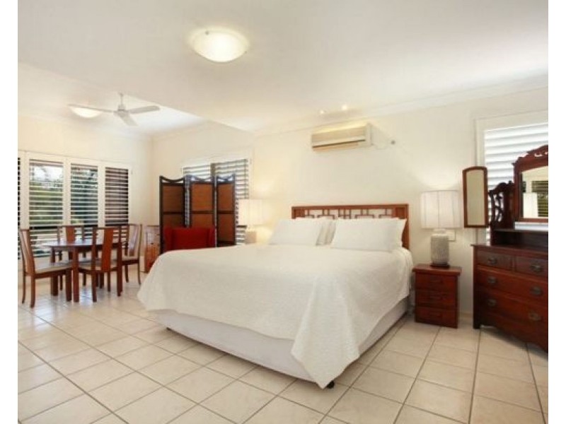 73 Guineas Creek Road, Elanora QLD 4221