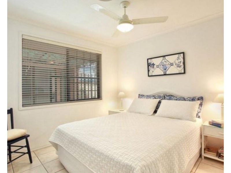 73 Guineas Creek Road, Elanora QLD 4221