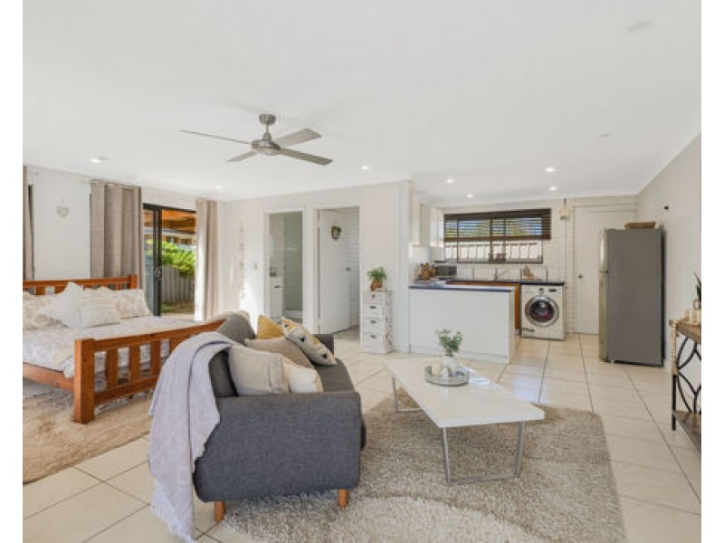 81 Jacaranda Avenue, Tweed Heads West NSW 2485