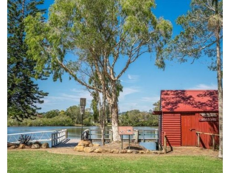 112 Sunset Boulevard, Tweed Heads West NSW 2485