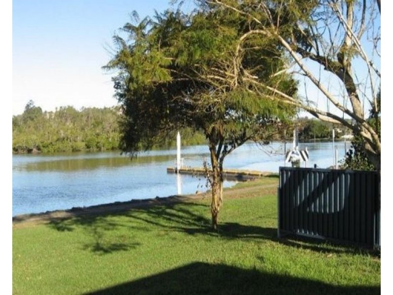 112 Sunset Boulevard, Tweed Heads West NSW 2485