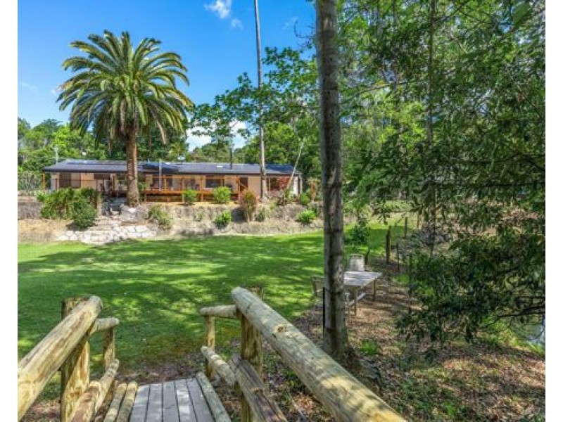 76 Green Valley Way, Piggabeen NSW 2486