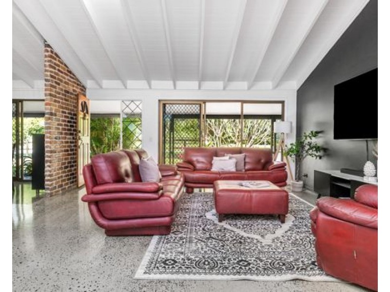 76 Green Valley Way, Piggabeen NSW 2486