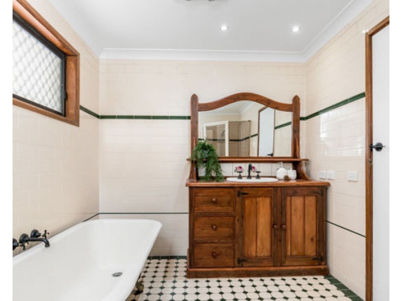 76 Green Valley Way, Piggabeen NSW 2486