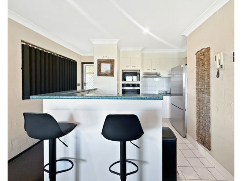 10/18 Garrick Street, Coolangatta QLD 4225